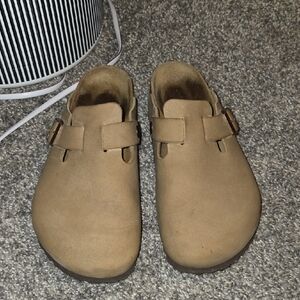 Birkenstock Boston Clogs- Tobacco Brown Oiled Leather